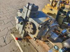 Motor hidraulic pentru excavator Liebherr A900