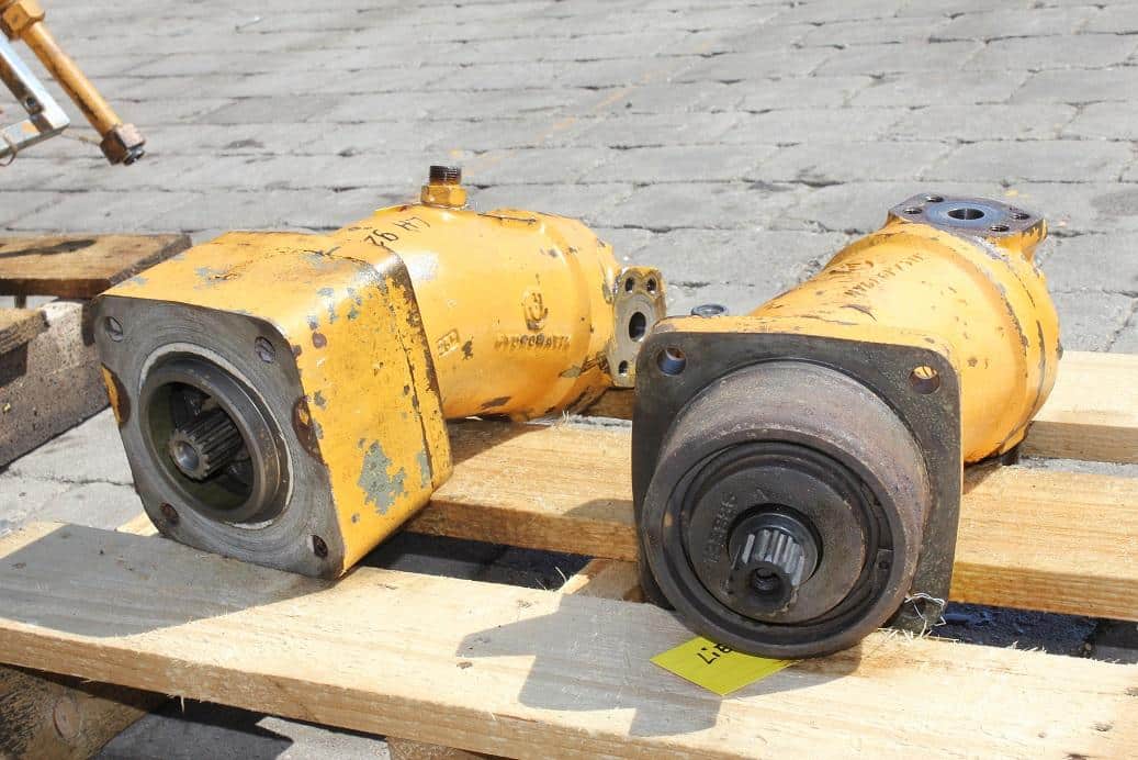 Motor Hidraulic pentru Excavator Liebherr R921