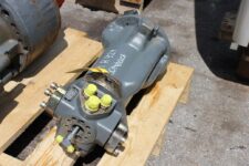Motor hidraulic Liebherr R924 Compact