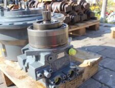 Motor hidraulic pentru Liebherr R922
