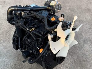 Motor second-hand komatsu s4d106 1 Motor second-hand komatsu s4d106