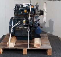 Motor pentru miniexcavatoare Bobcat 225 – Diesel, 3 cilindri, răcire cu lichid
