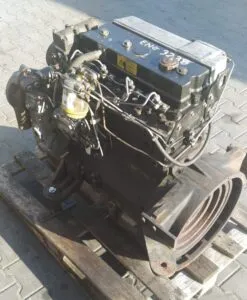Motor perkins aa 1004-4. 13