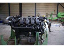 Motor Second Hand Mercedes OM502LA