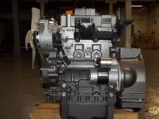 Motor Yanmar 3TNV82 - 3 cilindri