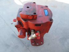Reductor de Rotire Takeuchi TB135