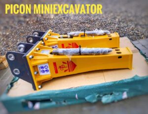 Picon miniexcavator bobcat e16
