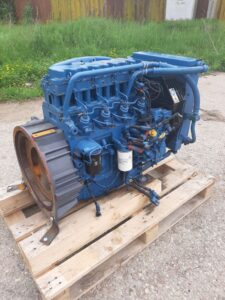 Motor deutz bf4m2011 18 – recondiționat, montat pe palet, culoare albastră