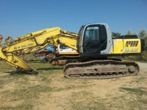 Piese din dezmembrari excavator new holland e245 1 Piese din dezmembrari excavator new holland e245