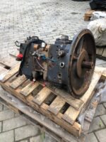 Pompa Hidraulică pentru Excavator Komatsu PC180-14 - Stare Folosită