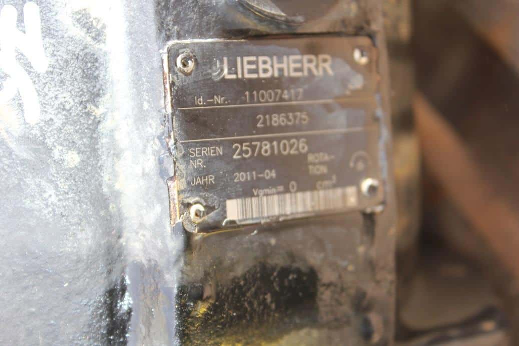 Pompa hidraulică Liebherr L576 A6VM140