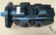 Pompa hidraulică Komatsu PC130-6/12