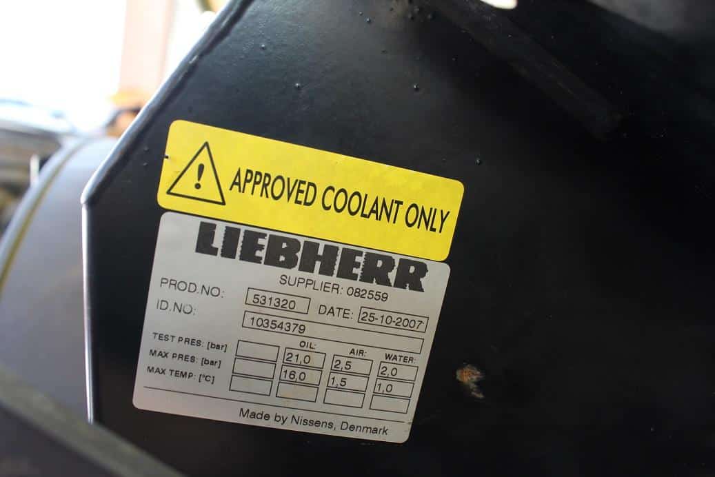 Radiator cu ventilator pentru excavator Liebherr R924 Compact