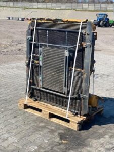 Radiator liebherr r944 pentru excavator 1 Radiator liebherr r944 pentru excavator