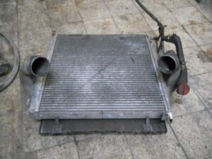 Radiator pentru mercedes actros 9425010901 1 Radiator pentru mercedes actros 9425010901