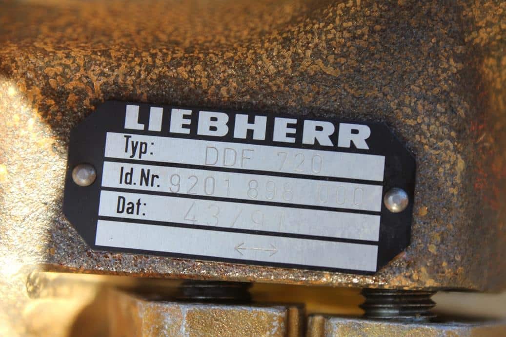 Reductor de rotire Liebherr A310 B. 98