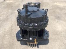 Reductor de Rotire pentru Excavator Hyundai R450