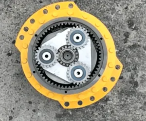 Reductor de rotire pentru komatsu pc220/pc240
