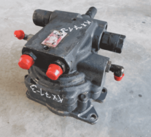 Reductor hidraulic Nachi pentru miniexcavator