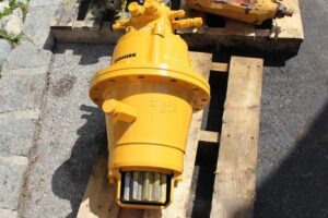 Reductor de rotire excavator liebherr r922 1 Reductor de rotire excavator liebherr r922