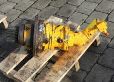Reductor de Rotire Liebherr A310-12 – Utilaj Industrial Galben