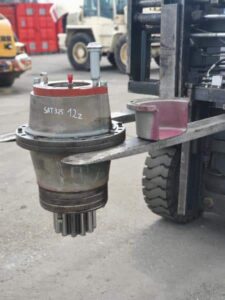 Reductor de rotire pentru excavator liebherr r954, model sat 325 12z 1 Reductor de rotire pentru excavator liebherr r954, model sat 325 12z