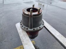 Reductor de rotire pentru Liebherr A944C