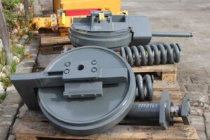 Roată de ghidaj (idler) pentru excavator daewoo solar 225 lc-v 1 Roată de ghidaj (idler) pentru excavator daewoo solar 225 lc-v