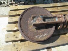 Roată de ghidaj (Idler) pentru Caterpillar 319DL - Cod 777005642