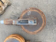 Roată de ghidaj (idler) pentru Liebherr R 954 B