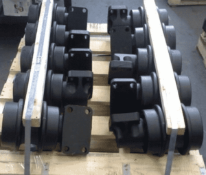 Role superioare pentru komatsu d40 1 Role superioare pentru komatsu d40