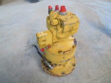 Reductor de Rotire pentru Excavator Takeuchi TB070