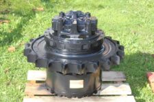 Transmisie Finală Komatsu PC 240-12