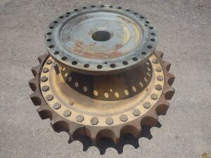Roată dințată pentru buldozer caterpillar d10r 1 Roată dințată pentru buldozer caterpillar d10r