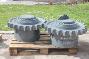 Pinion final liebherr r932 - piese de schimb excavator liebherr 1 Pinion final liebherr r932 – piese de schimb excavator liebherr
