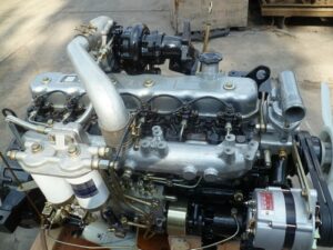 Motor diesel isuzu 6bd1t second hand 1 Motor diesel isuzu 6bd1t second hand