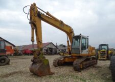 Vând Piese pentru Excavator pe Șenile Liebherr