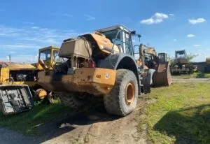 Dezmembrăm vola liebherr l 538