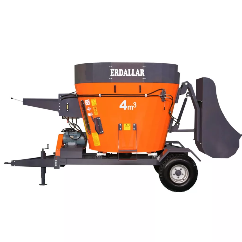 REMORCĂ TEHNOLOGICĂ TRACTATĂ 4 MC CU MOTOR