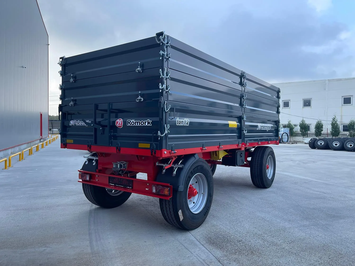 REMORCA AGRICOLA PALAZOGLU 12 TONE AX DUBLU