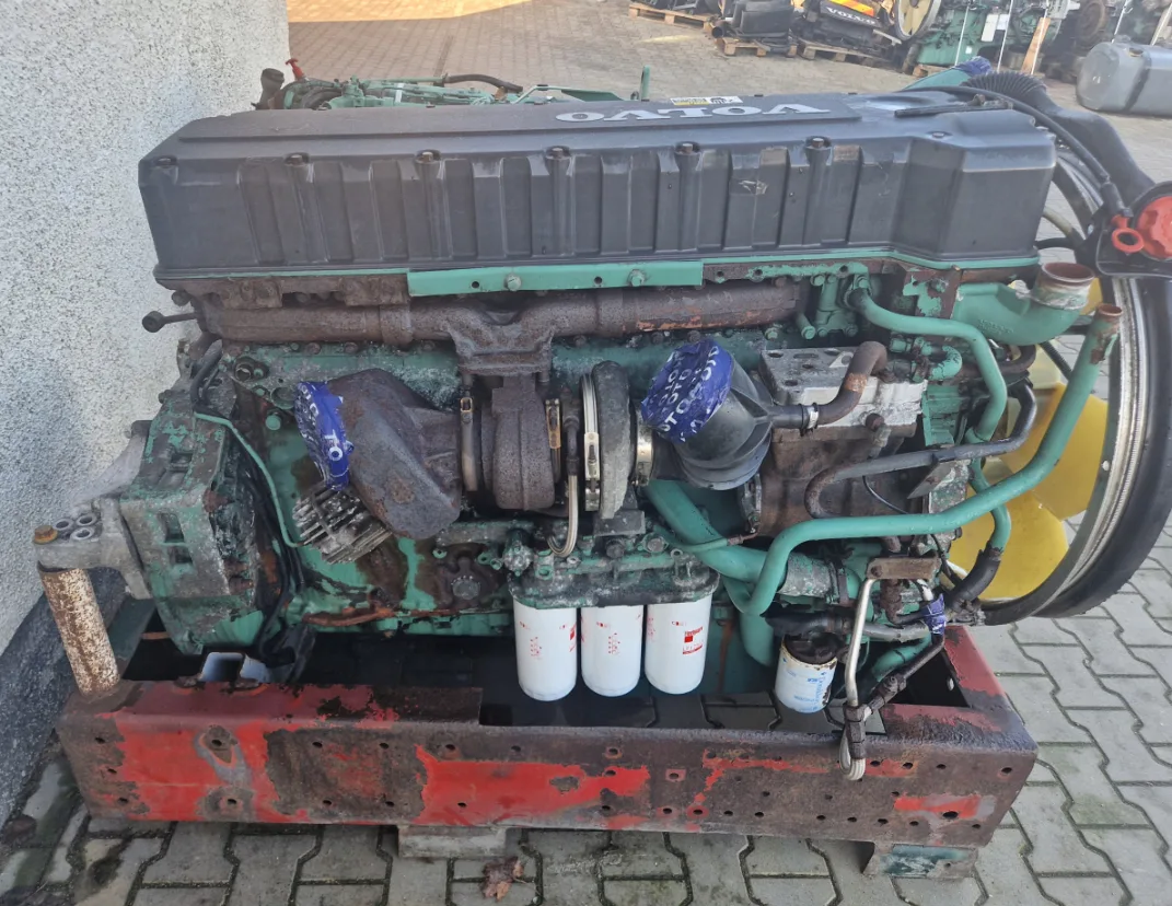 Motor complet camion VOLVO FH 12 FM 12 D12A 420 Euro 5