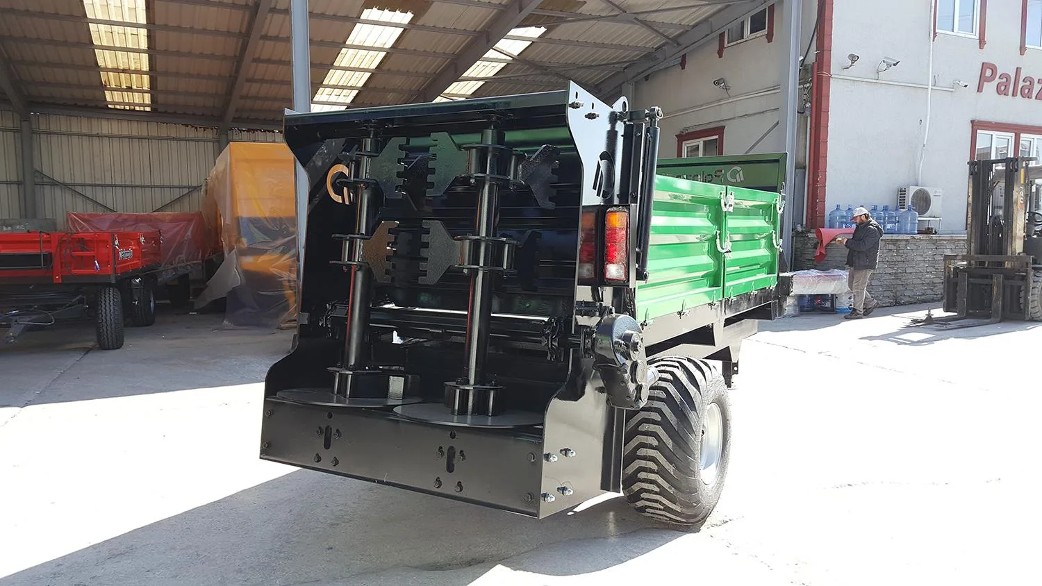 REMORCA IMPRASTIAT GUNOIUL PALAZGOLU 5 TONE