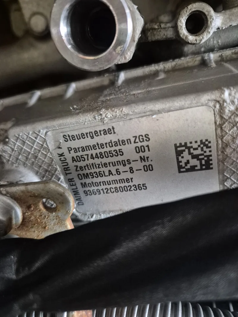 Motor complet pentru camion Mercedes-Benz OM936LA.6-8-00 Single Turbo – Arad